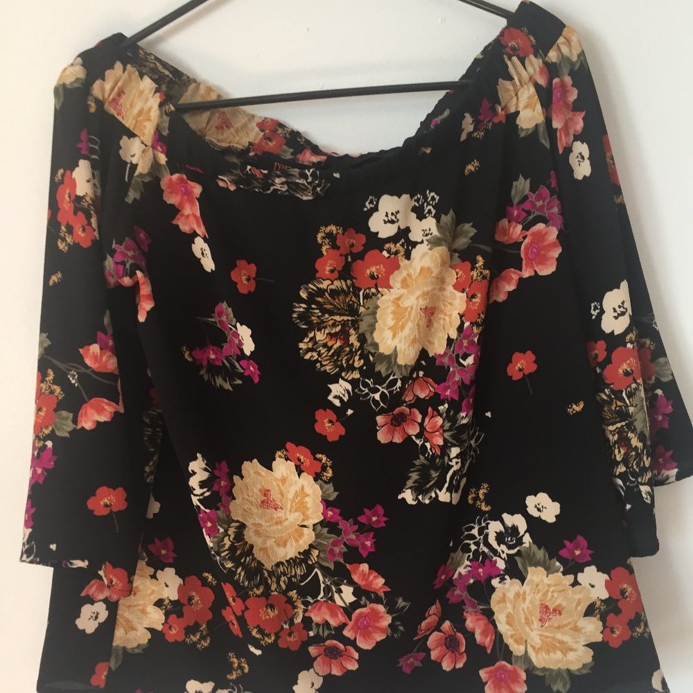 Off the Shoulder Floral Top